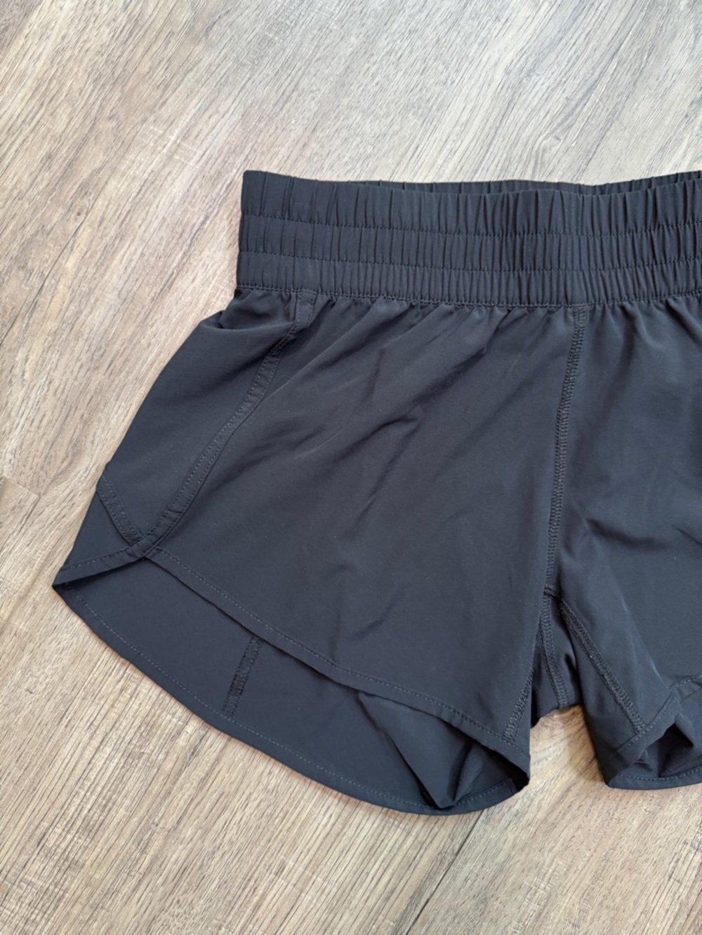 Barbell High Waist Athletic Shorts - Size Medium - Picture 3 of 10